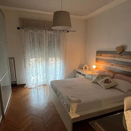 Residenza Delle Farfalle-Camera Tripla Con Bagno Privato Pensjonat