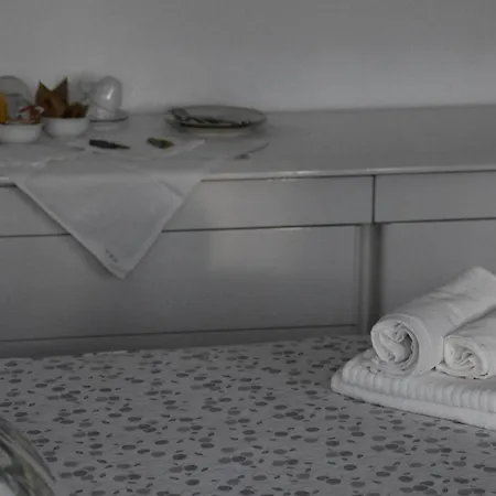 Residenza Delle Farfalle-camera Tripla Con Bagno Privato 게스트하우스 파도바